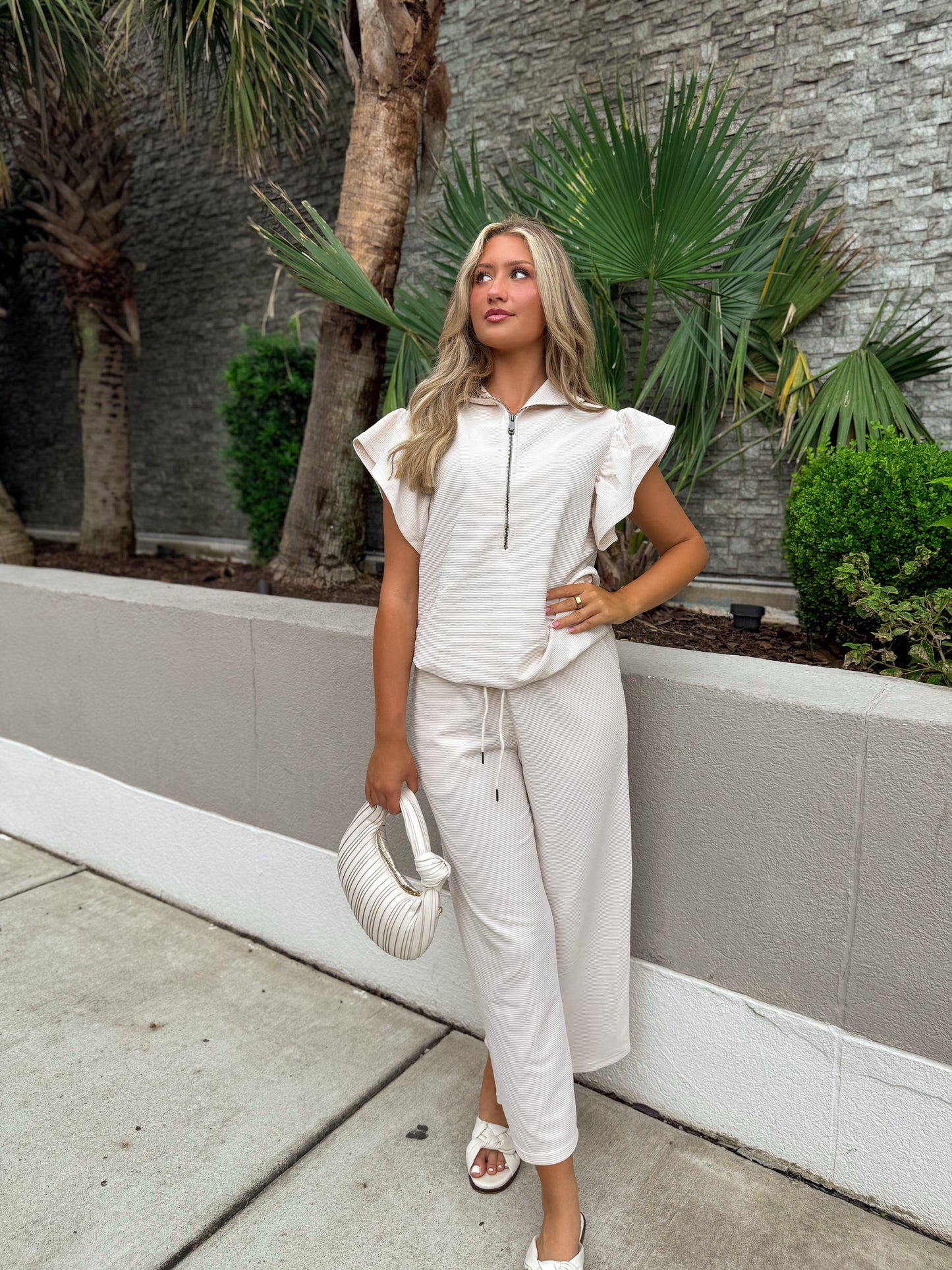 September Lounge Set