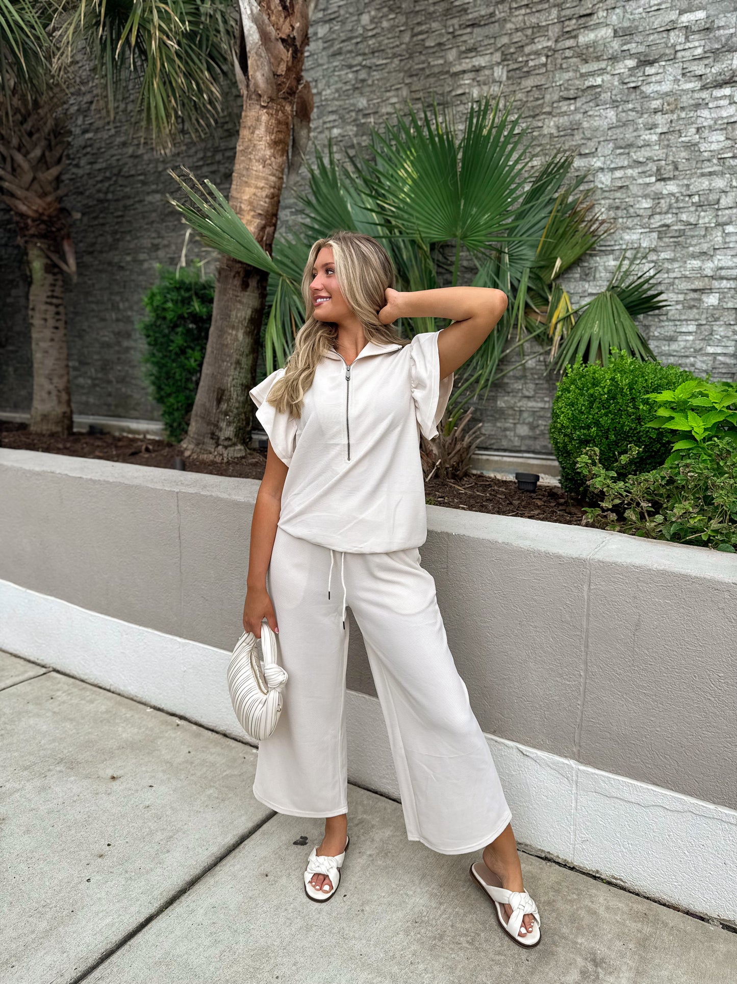 September Lounge Set