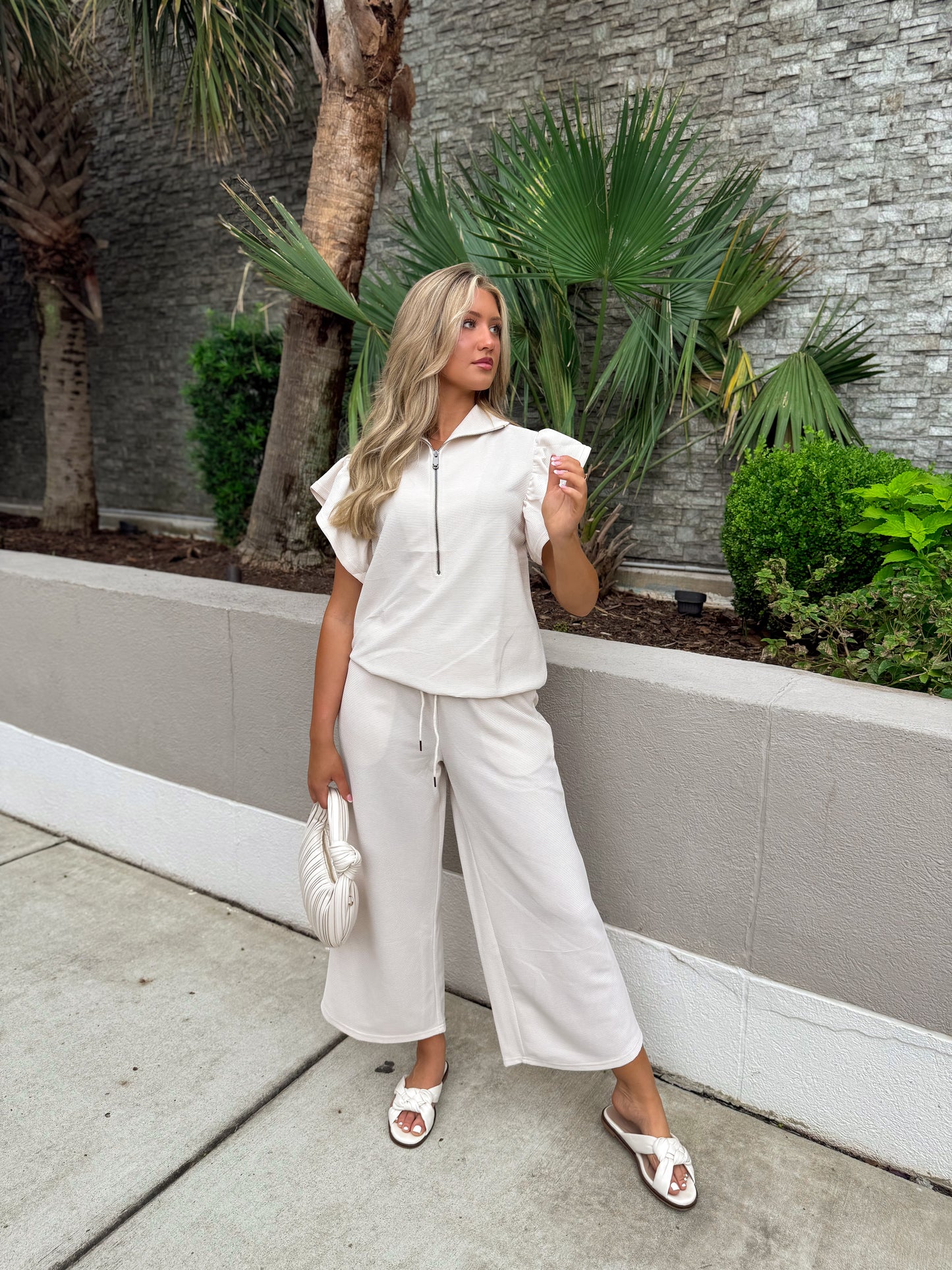 September Lounge Set